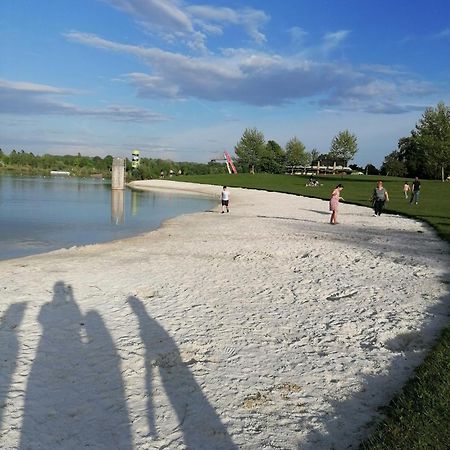 Hinzenbach Ferienwohnung Schuhmann Mit Wintergarten Und Garten Therme Aquapulco Und Ikuna Erlebnispark, Zoo Schmiding 20 Min Mit Auto Entfernt Ab 3 Naechte Buchbar מראה חיצוני תמונה
