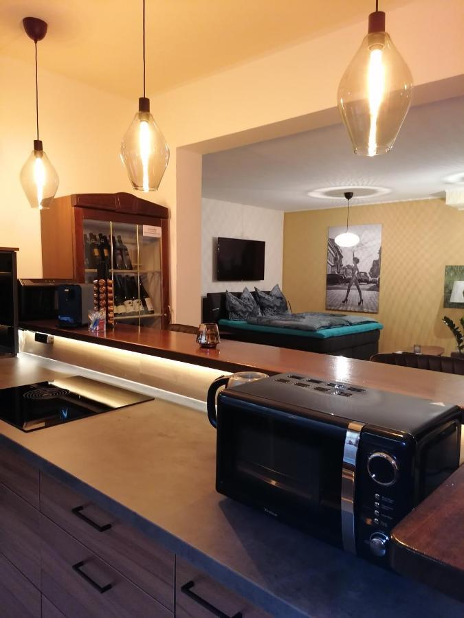 Hinzenbach Ferienwohnung Schuhmann Mit Wintergarten Und Garten Therme Aquapulco Und Ikuna Erlebnispark, Zoo Schmiding 20 Min Mit Auto Entfernt Ab 3 Naechte Buchbar מראה חיצוני תמונה