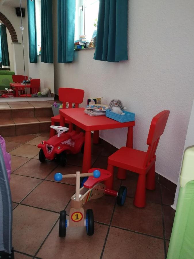 Hinzenbach Ferienwohnung Schuhmann Mit Wintergarten Und Garten Therme Aquapulco Und Ikuna Erlebnispark, Zoo Schmiding 20 Min Mit Auto Entfernt Ab 3 Naechte Buchbar מראה חיצוני תמונה